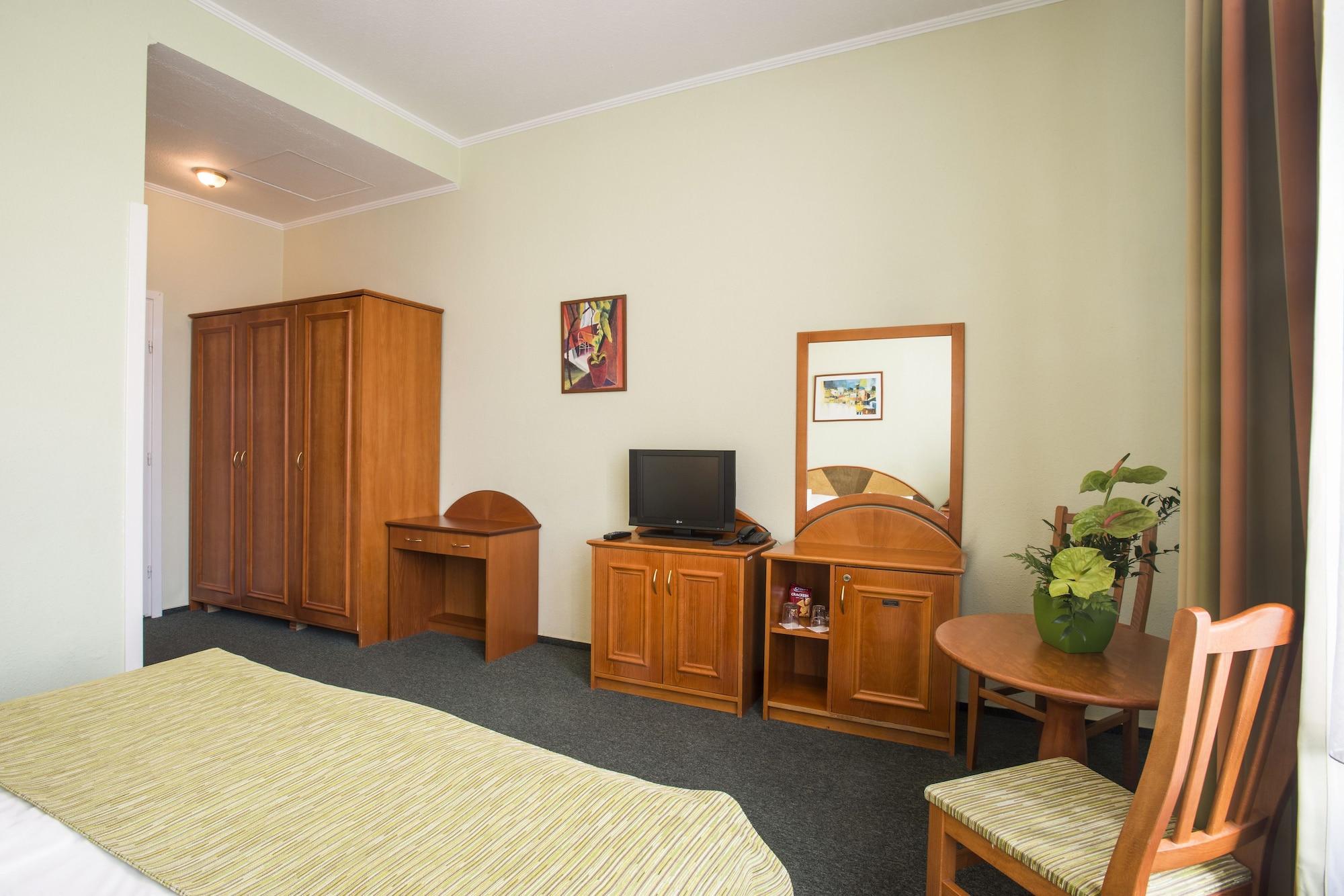Baross City Hotel - Budapest Extérieur photo